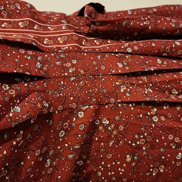 Ladies Max Studio Top Size M - Picture 10 of 10